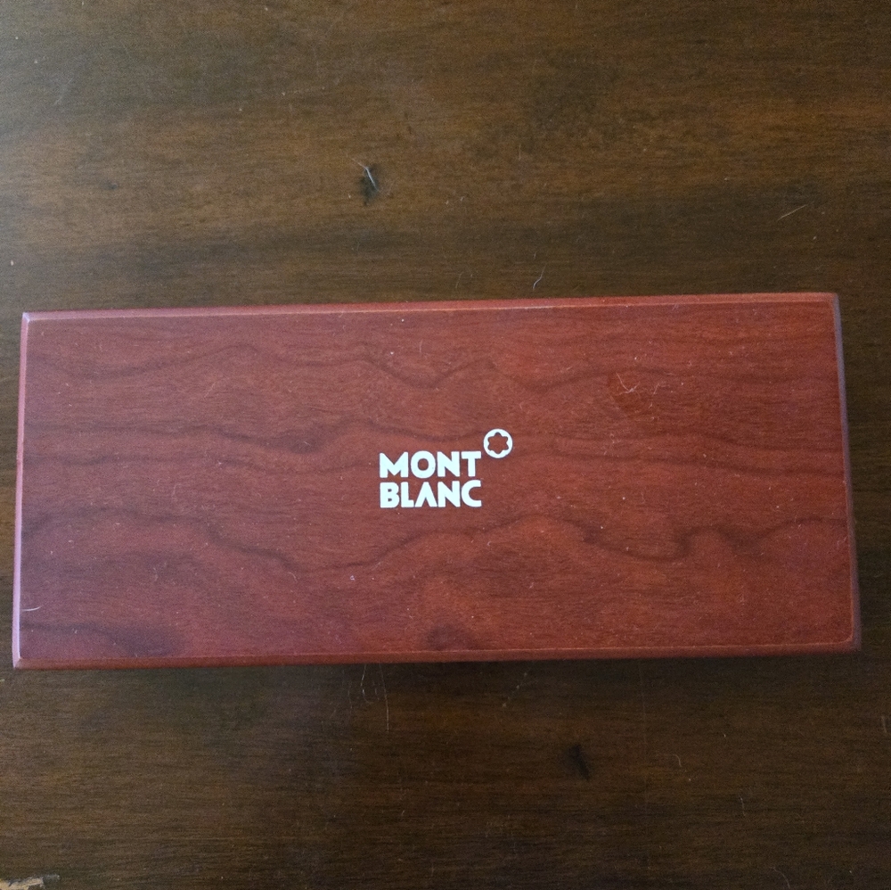 Pair of Montblanc 18k Gold Rollerball/Pencil Instruments, Leather & Wood Boxes - Picture 3 of 7
